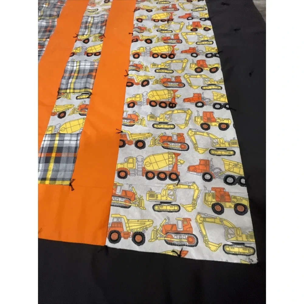 Quilt blanket Throw toddler bedspread cement mixer trucks Plow Construction